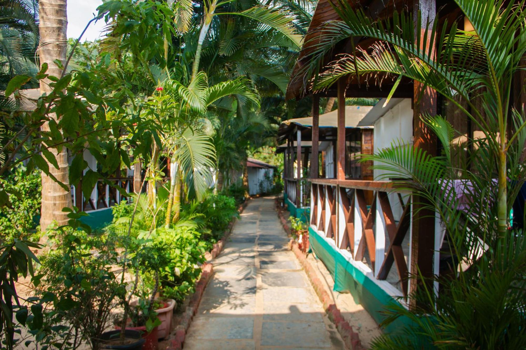 Cuba Patnem Hotel Patnem Beach Ngoại thất bức ảnh