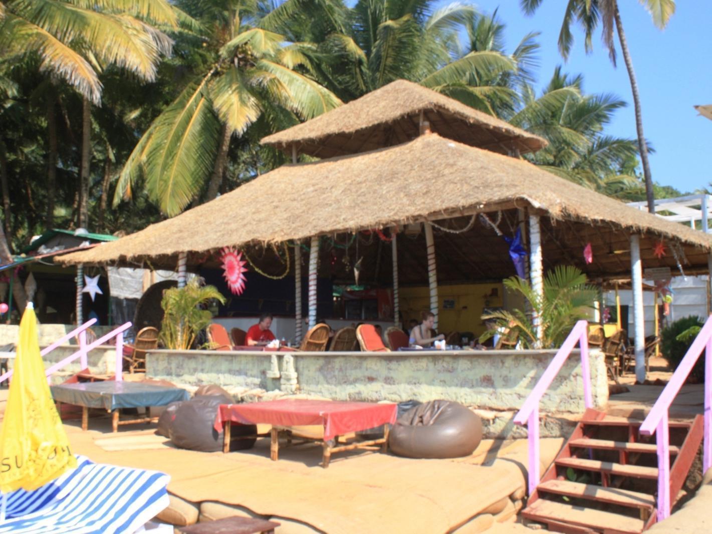 Cuba Patnem Hotel Patnem Beach Ngoại thất bức ảnh